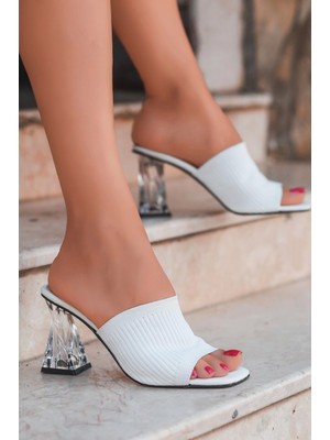 Kazax Evra Beyaz Triko Topuklu Terlik