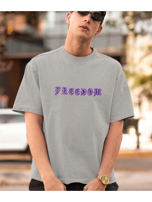 Terzili Giyin Freedom Vibes Kelebek Baskılı Oversize Erkek Tişört