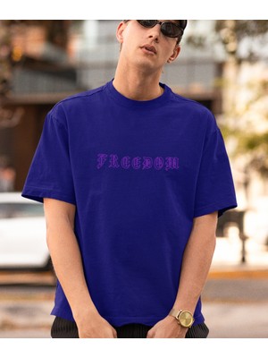 Terzili Giyin Freedom Vibes Kelebek Baskılı Oversize Erkek Tişört