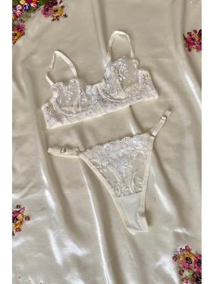 Çiçekli Bralet Takımı