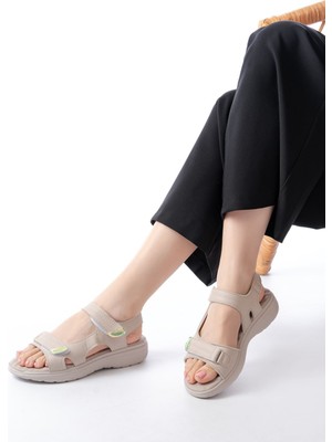 DM-363  Bej Baret Cırtlı Dikişli Günlük Kadın Sandalet