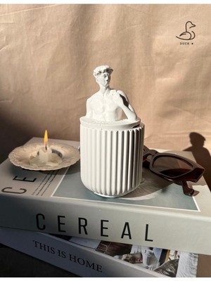 David Heykel Kapaklı Çizgisel Dekoratif Obje