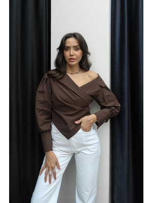 Kahverengi Asimetrik Kesim Ip Bağcıklı Gömlek