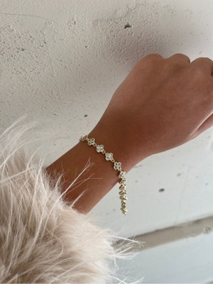 Xuping Jewelry Cleef Bileklik 14 K Renk Paslanmaz Çelik Zirkon Taşlı Kadın Hediyeli Ürün