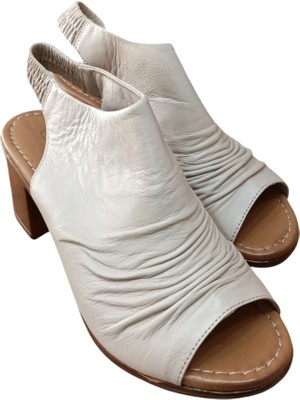 Castle Black 4579 Kadın  Deri Kısa Topuklu Comfort Sandalet Siyah
