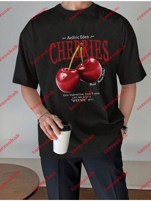Tarz Sokak Red Cherries Baskılı Oversize  Tshirt Siyah