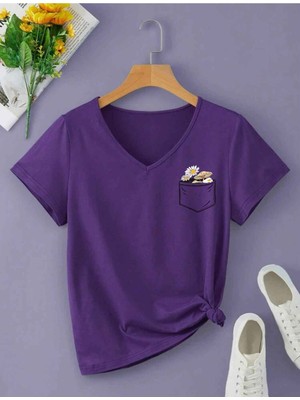Tarzsokak V Yaka Basic Çiçek Baskılı Pamuklu Tshirt (Normal