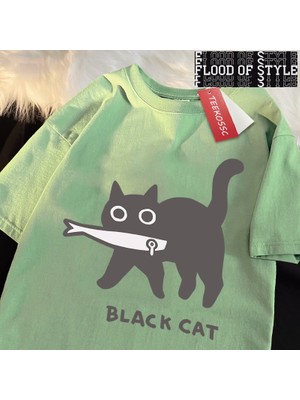 Tarz Sokak Eğlenceli Bir Siyah Kedi Balık Yeme Japon Tarzı Erkek Kadın T-Shirt Moda Baskı T Shirt Nefes