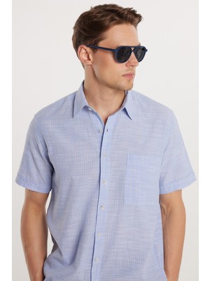 Erkek Regular Fit Klasik Kesim %100 Pamuk kısa Kollu Keten Doku Tek Cepli Çizgili lacivert Gömlek