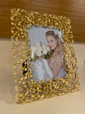 Resim Çerçevesi Döküm Pirinç Küçükboy Altın 10X15 cm