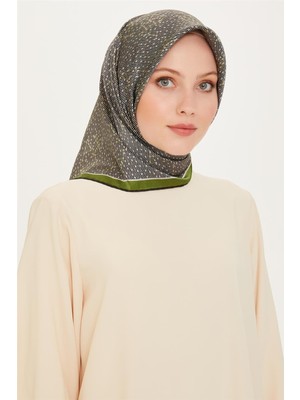 Armine Monogram Desenli Sura Saf İpek Eşarp 9228D 52