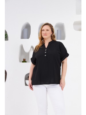 Fiyonk Düğme Detaylı Büyük Beden Bluz Siyah