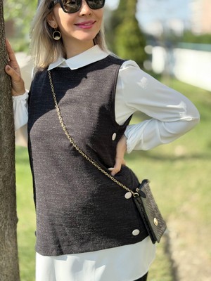 Yanları Düğmeli Yelek, Tunik ve Pantolon Üçlü Takım