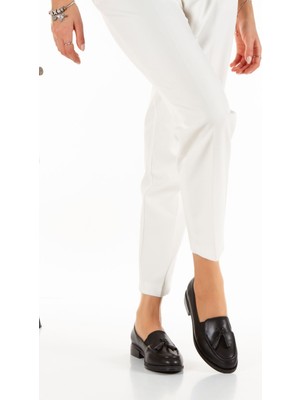 İnyola Shoes Kadın Siyah Püskül Detaylı Günlük Ayakkabı 4039