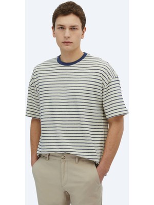 Kip Ekru Çizgili Bisiklet Yaka %100 Pamuk T-Shirt