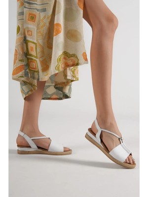 İnyola Shoes Kadın Cilt Hakiki Deri Sandalet 6135