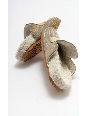 Kadın Hakiki Deri Taşlı Kürklü Kışlık Terlik 6240