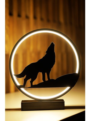 Bozkurt Metal LED Masa Lambası Yalnız Kurt Temalı Dekoratif Gece Lambası | LED Özgürlük Simgesi