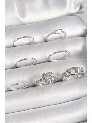 Pirinç Gümüş Renk Zirkon Taşlı Kalp Model Kadın Yüzük Kombini