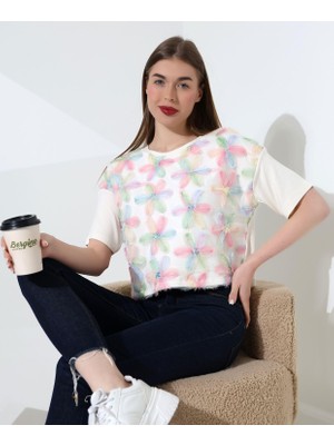 Çiçek Tül Detaylı Nakışlı Bluz T-Shirt