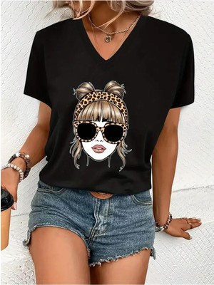 Woodroffe Kadın V Yaka Beyaz Siyah T-Shirt Baskılı Oversize Salaş