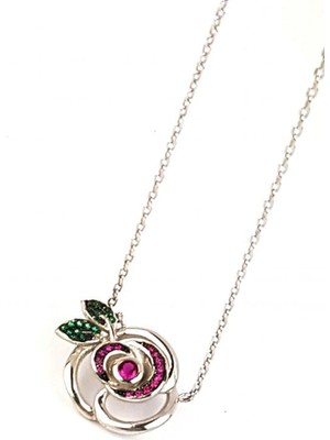 Ose Shop Gül figürlü tasarım gümüş kolye