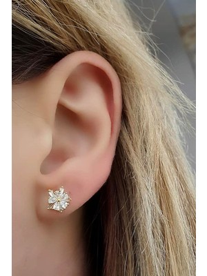 Ose Shop Pırlanta Işıltısında Zirkon Taşlı İtalyan Baget Çiçek Tasarım Küpe