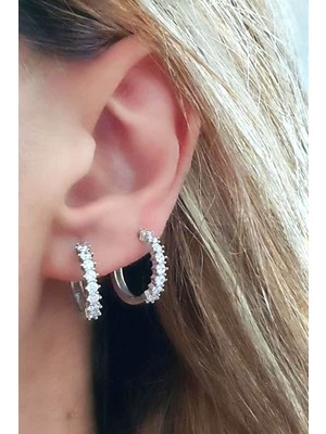 Ose Shop Pırlanta ışıltısında 7 sıra  zirkon taşlı 925 ayar gümüş halka küpe