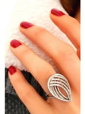 Ose Shop Pırlanta ışıltısında zirkon taşlı gümüş lüks yüzük