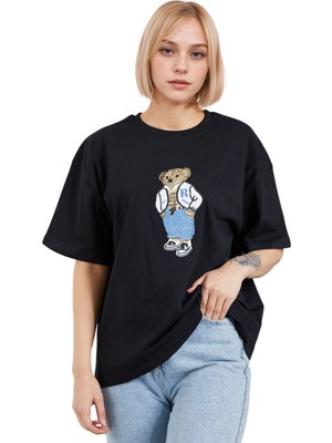 Caddebostan Moda Ayıcık Işlemeli Oversize T-Shirt Bol Salaş Tişört