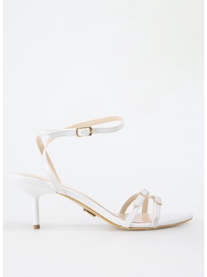 Fabrika Beyaz Kadın Topuklu Ayakkabı Arlıne