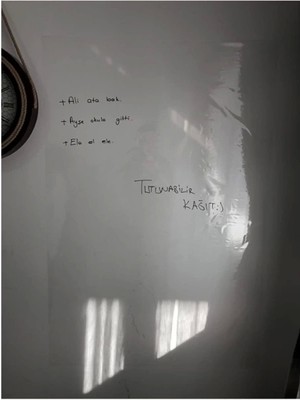 Kendinden Yapışkanlı Şeffaf Tahta Filmi - 2 Metre x 60  cm