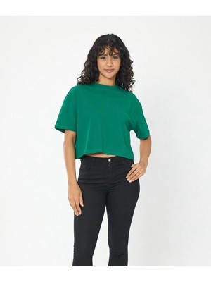 Oversize Kadın Crop Tişört – %100 Pamuk, Yüksek Kaliteli Süprem Kumaş