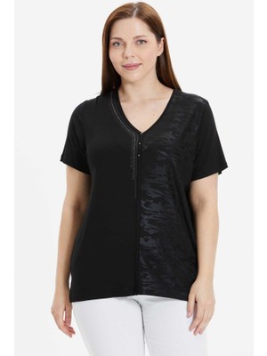 Büyük Beden V Yaka Yanı Desenli Taşlı Penye Bluz