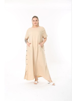 Kadın Büyük Beden Bej, Yanları Metal Düğmeli, Kanguru Cepli Uzun Elbise 65N37881
