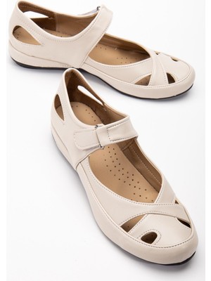 Kadın Günlük Ortopedik Ayakkabı Bej Büyük Numara Kafes Model Bantlı