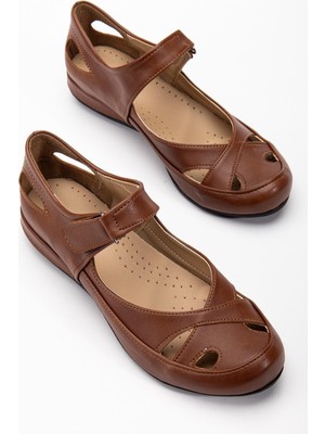 Kadın Günlük Ortopedik Ayakkabı Taba Büyük Numara Kafes Model Bantlı