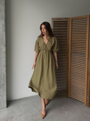Haki - V Yaka Bağlamalı Müslin Kumaş Beli Lastikli Balon Kol Midi Elbise
