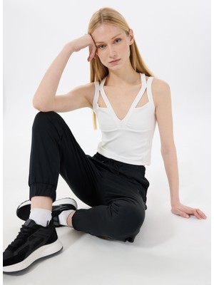 Discovery Expedition D5SL-TST3576 Kırık Beyaz Relaxed Düz Kadın Atlet