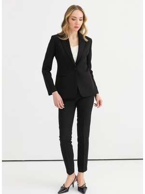 Selen Standart Siyah Kadın Ceket 25YSL1448