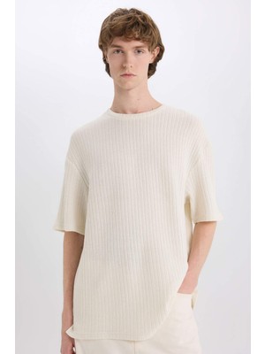 DeFacto Boxy Fit Bisiklet Yaka Kısa Kollu Tişört C2726AX25SM