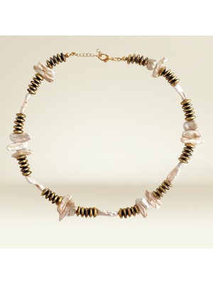 Si’bella Atelier | Diana Kolye – Zincir Ucunda Lav Taşı ve Inci Detayı Bulunan Altın Kaplama Kolye