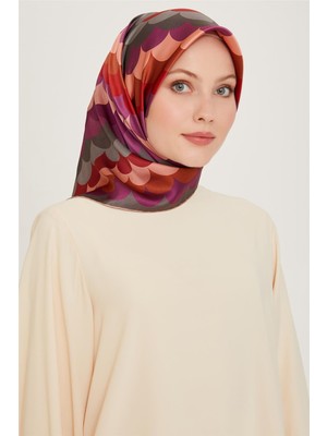 Armine Geometrik Desenli Sura Saf İpek Eşarp 9212D 01
