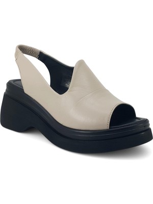 Beety 64011 25YS Kadın Günlük Sandalet Vizon