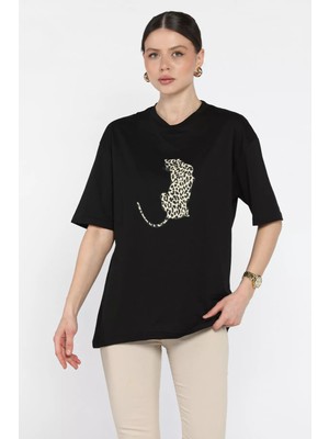 Gülseli Kadın Bisiklet Yaka Ön Baskılı Tişört P-00016162