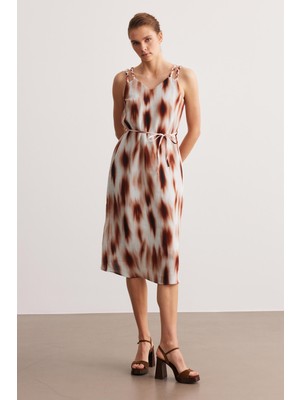 Kahverengi Pamuklu Örgü Detaylı Midi Elbise