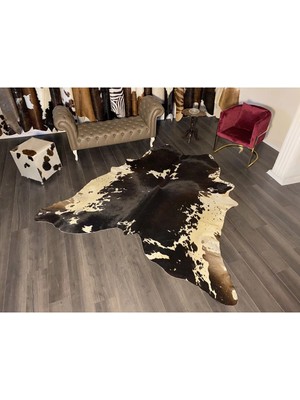 Hakiki Deri Dana Postu Siyah - Beyaz 180 x 235 - 0701000057