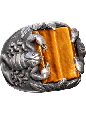 El Yapımı Gümüş Erkek Yüzük | Doğal Kaplan Gözü Taşı ve Akrep Tasarımı | Cesur ve Koruyucu