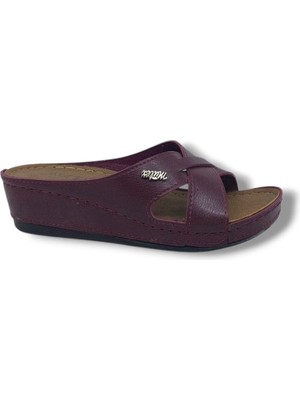 Zerhan 1852 Kadın Bordo Günlük Kullanım Dolgu Topuk Terlik