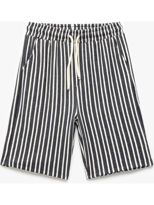 Koton Beli Bağcıklı Cep Detaylı Bermuda Çizgili Şort